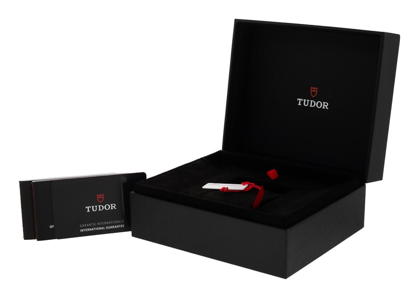 Tudor Black Bay GMT M79830RB-0001